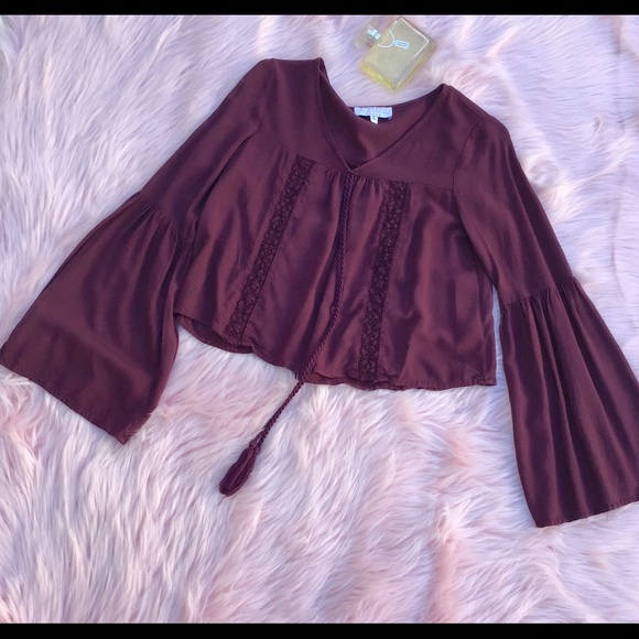 Kendall & Kylie Tops - Purple Kendall and kylie crop top